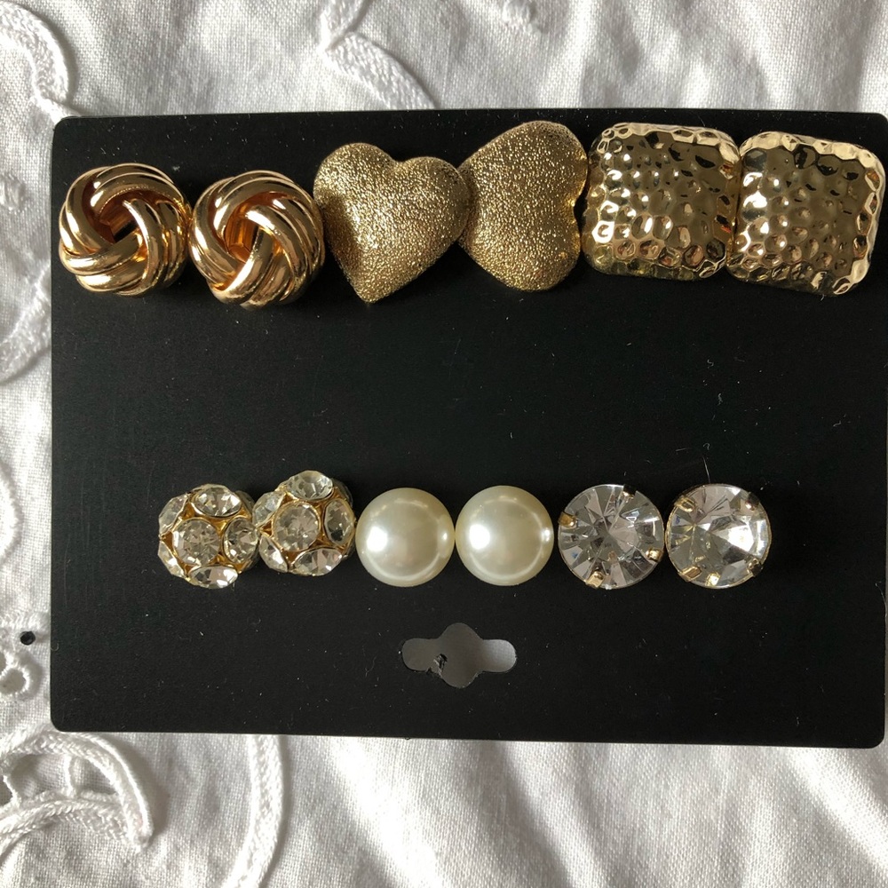 Stud earrings for women. Fashion jewelry.